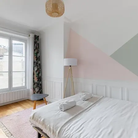 Moscou/gare Saint-lazare: Cosy 6p-2br * פריז