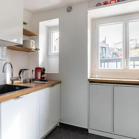 Moscou/gare Saint-lazare: Cosy 6p-2br דירה